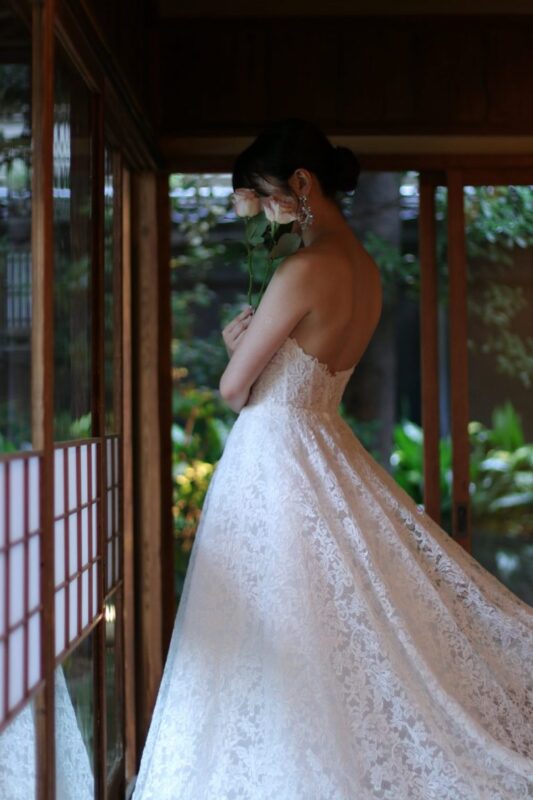 料亭 河文におすすめのウエディングドレスのご紹介～Monique Lhuillier（モニーク・ルイリエ）～