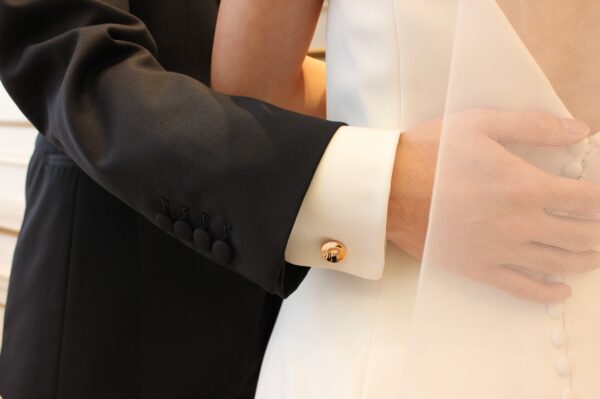 結婚式におすすめしたいカフリンクス（カフスボタン）